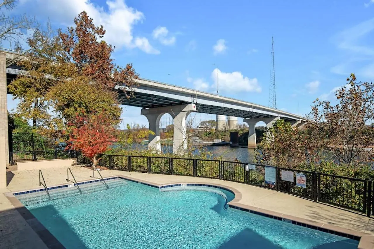 4 Beds Walk To Downtown Nashville Pool And Parking United States